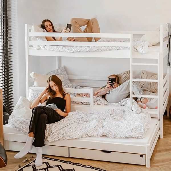 Pat NOU cu etaj, pentru 3 copii, lemn masiv 200x90 cm