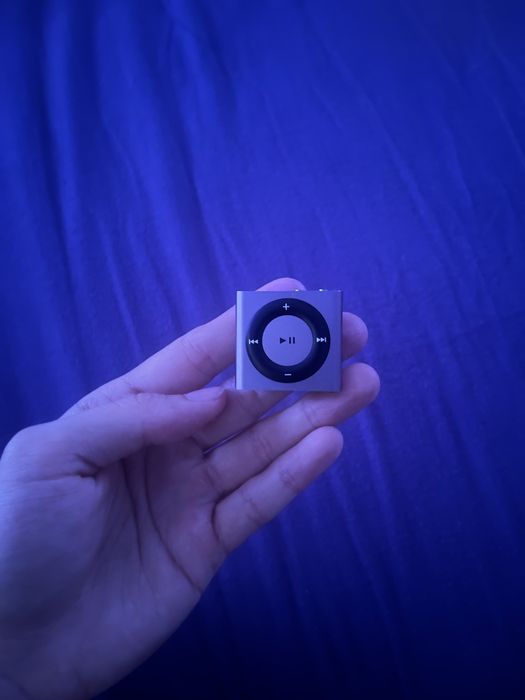 Продам плеер от Apple iPod shuffle