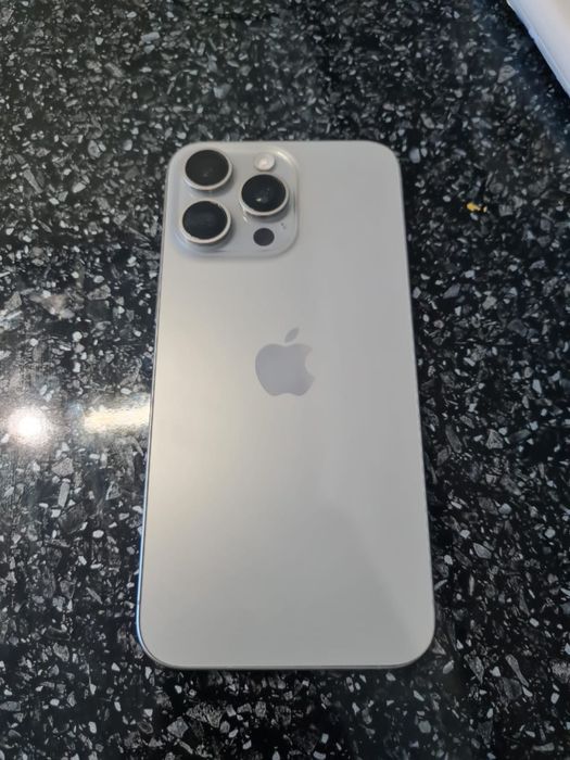 Iphone 15 pm 256