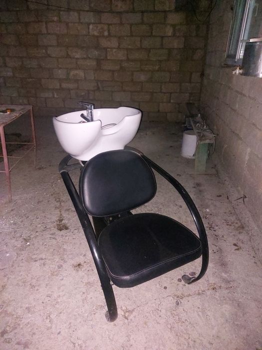 Мойки парикмахерские разные