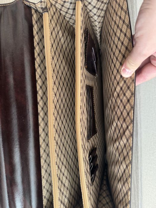 Продам портфель