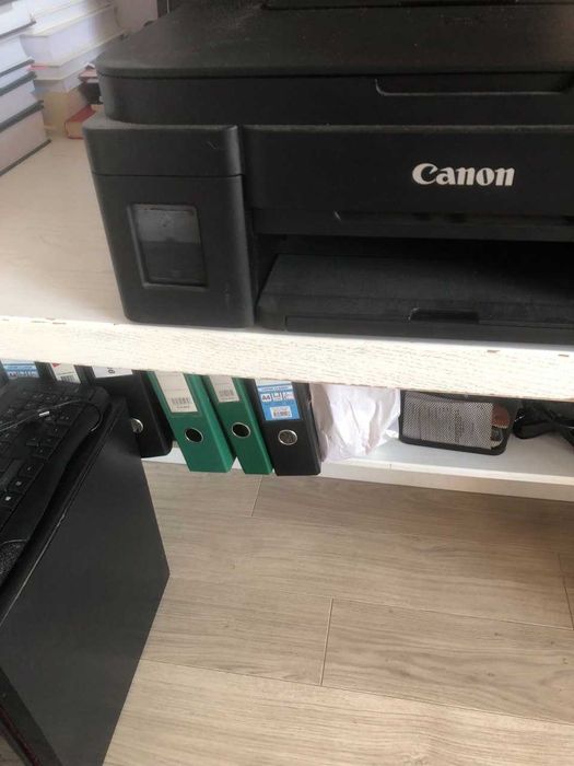 Продается цветной принтер