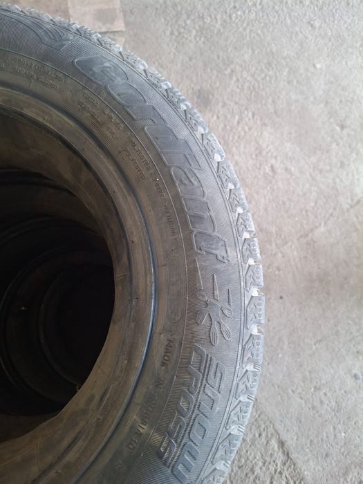 Продам шины 5шт 185/65R14