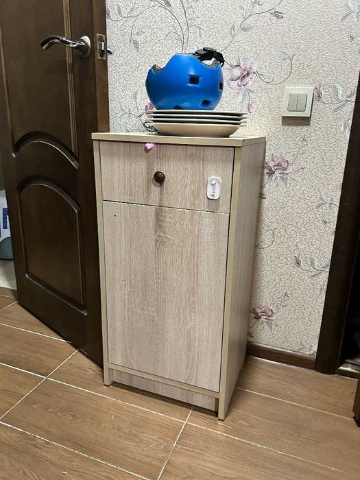 Отдам тумбочку бесплатно