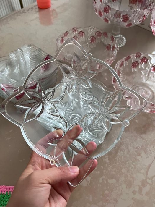 Хрусатльные посуды