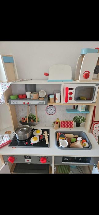 Bucatarie copii cu toate accesoriile 290 lei