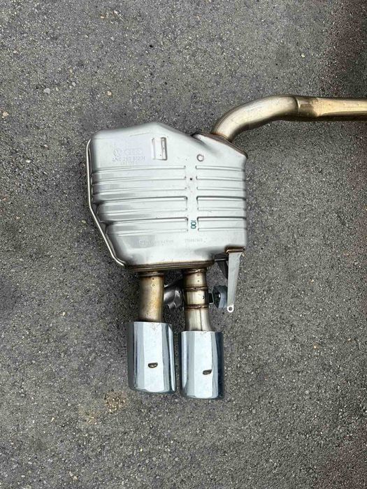 оригинална генерация audi S8 D5 нова на 50км