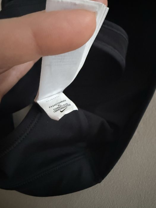 ОРИГИНАЛНО бюстие на Nike