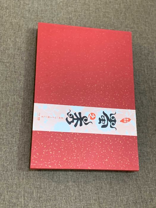 Уникален азиатски шал от 100% коприна