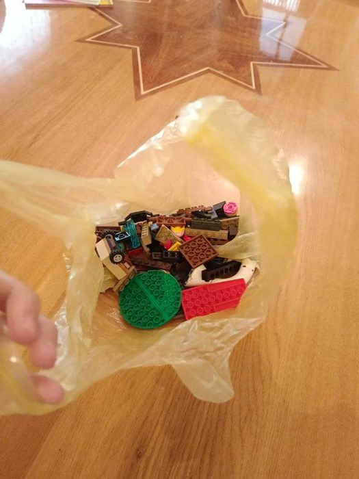 4 kilolik saralangan lego