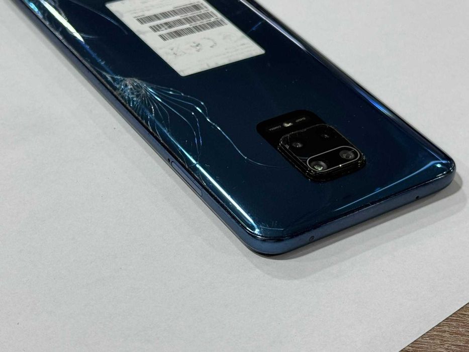 Продавам Redmi Note 9 Pro 64gb