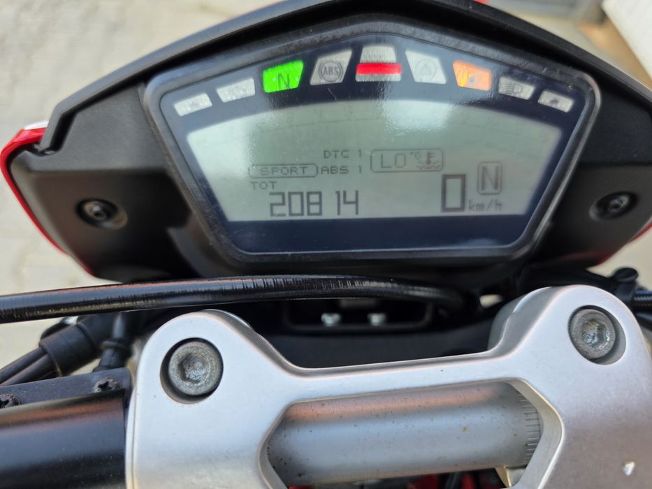 DUCATI 939 Hypermotard 2017 Abs Garantie supermoto