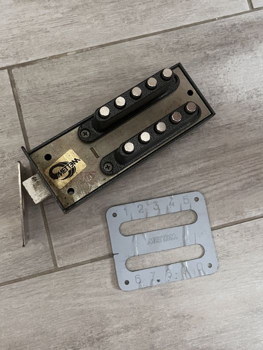 Замок защелка кодовый МЕТТЭМ 3КП-2