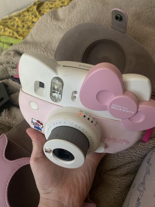 Фотоаппарат instax mini hello kitty