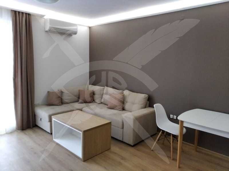 Дава се под наем Двустаен апартамент в Варна, ХЕИ - 60 кв.м за 600 € - Снимка #1