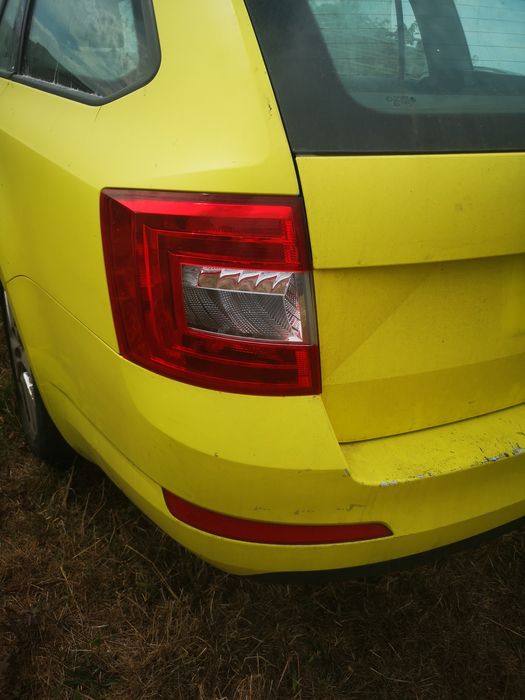 usa dreapta fata spate Skoda octavia 3 2016