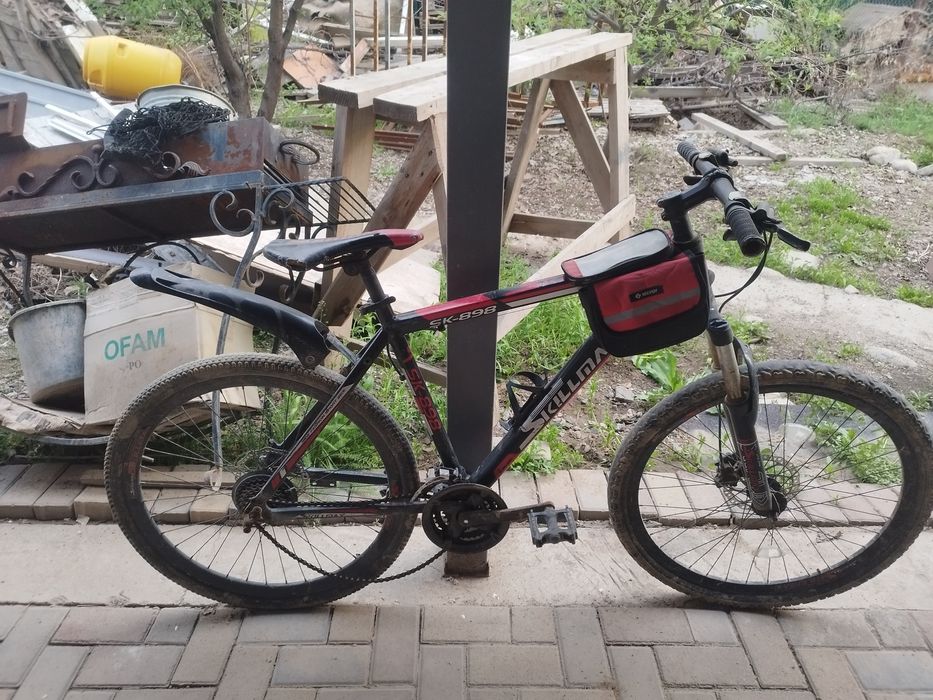 Велосипед продаю срочно