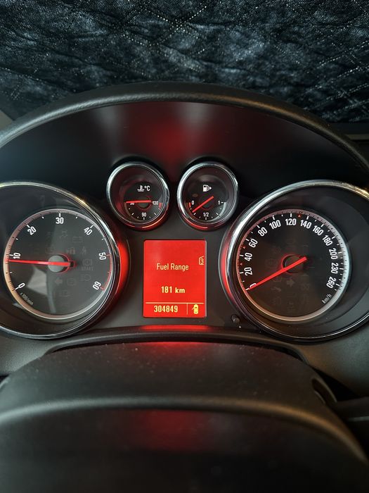 OPEL Astra 2011 — imagine 5