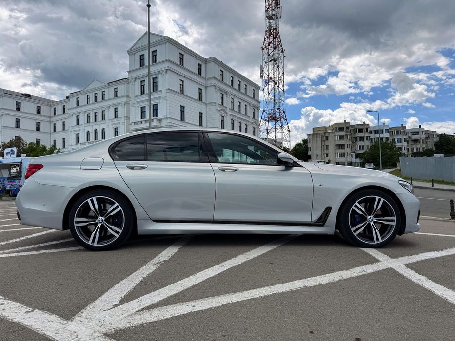 BMW Seria 7 BMW 740d xDrive M Sport 320CP | Unic Proprietar | Service BMW Inclus |