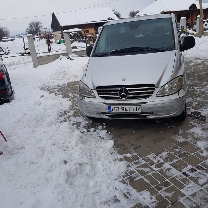 Vând mercedes vito115