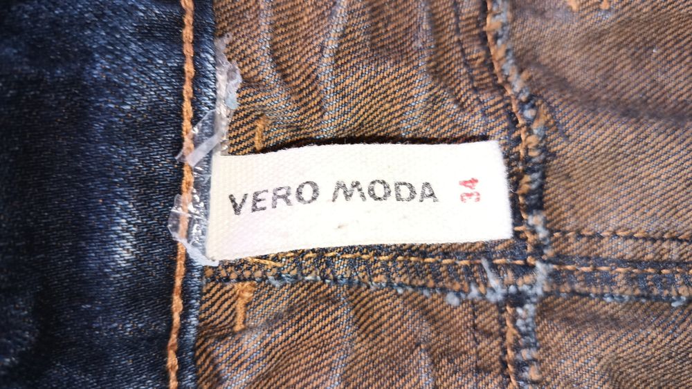 Дънкова пола Vero moda с подарък блузка