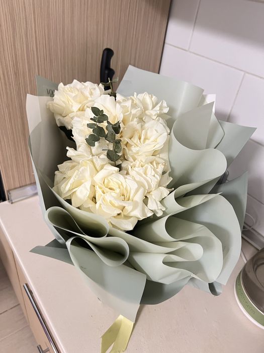 Цветы каждая по 10 тыс