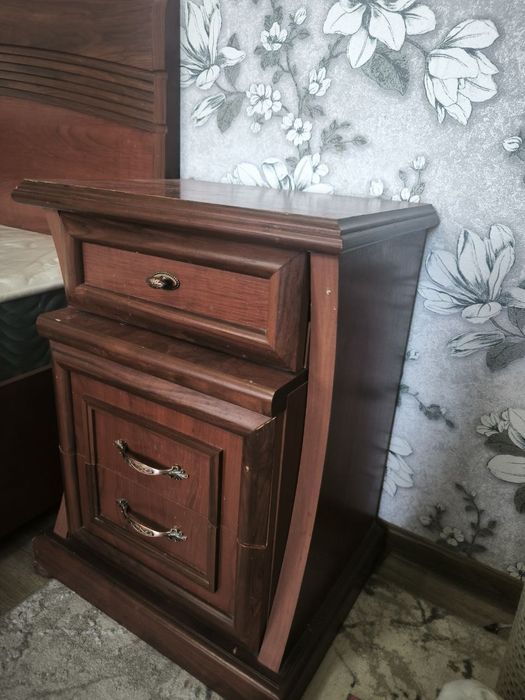 Спалний гарнитур