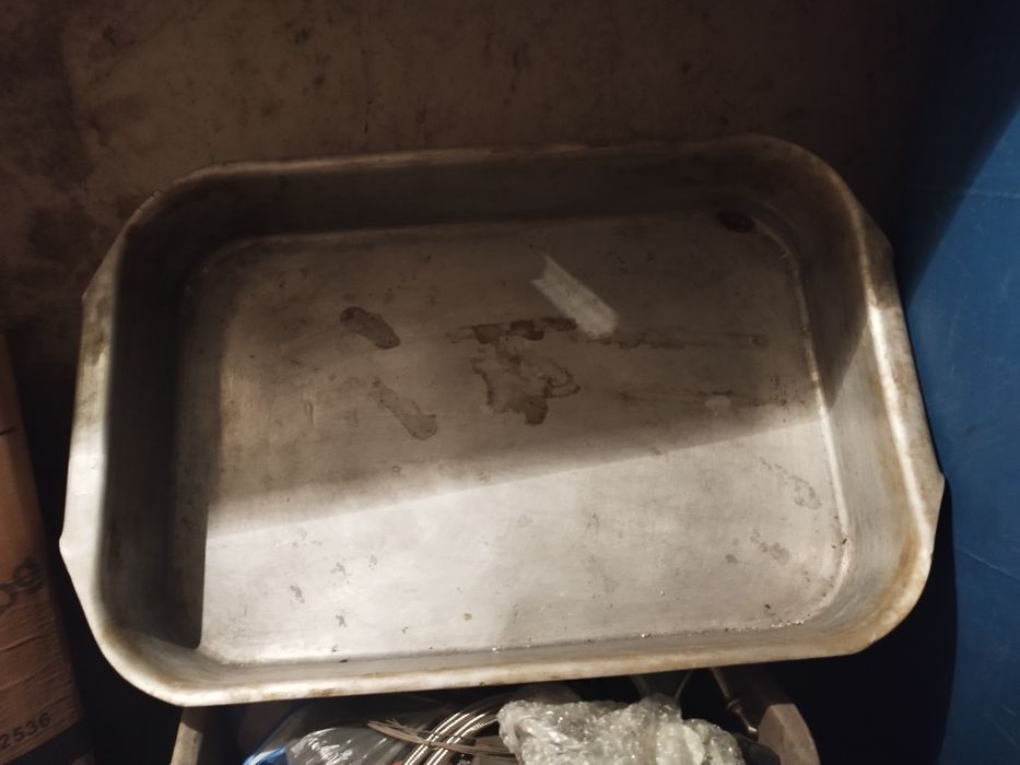 Стари тенджери в добро състояние