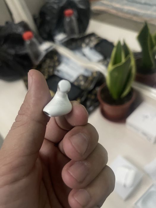 Airpods 4. Original 1/1 . ANC