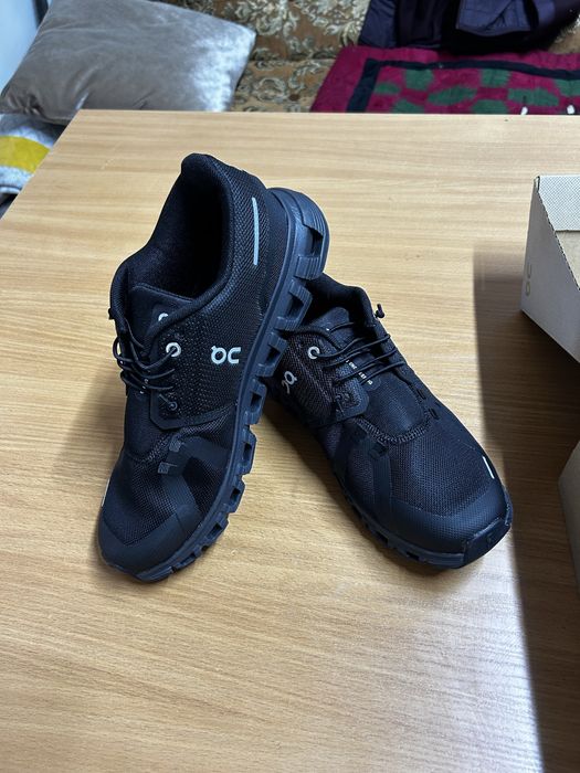ON Cloud 6 Black/Black