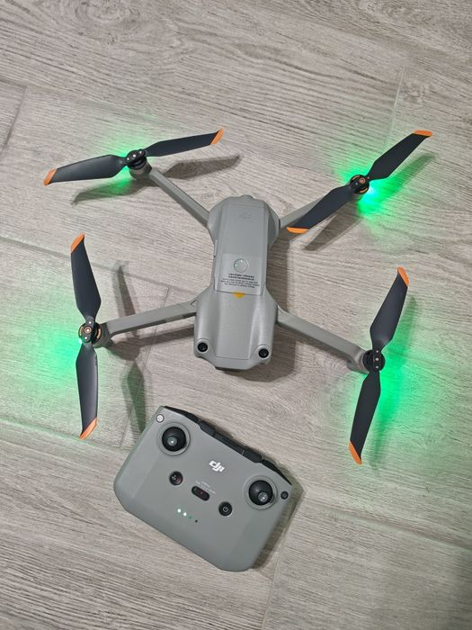 Dronă DJI Air 2S