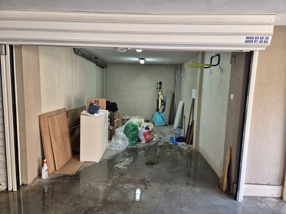 Продава се Гараж / Паркомясто в Пловдив, Кючук Париж - 16 кв.м за 2188 €/кв.м - Снимка #1