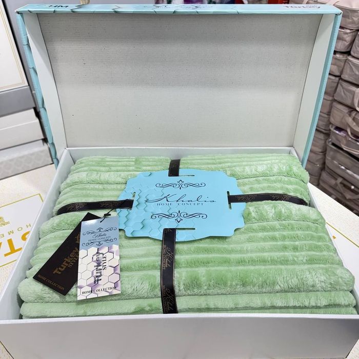 Плед гофра 2 спалка в подарочной коробке+сумке