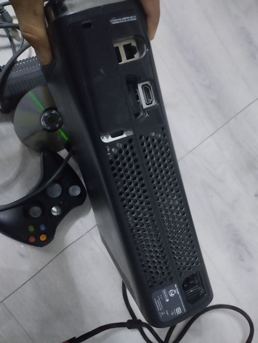 Xbox 360 2 джойстик