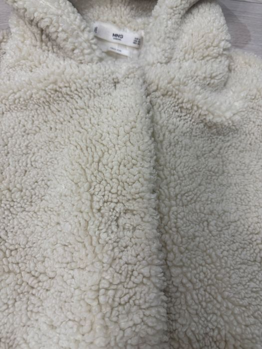 Уникално топло палтенце на Манго