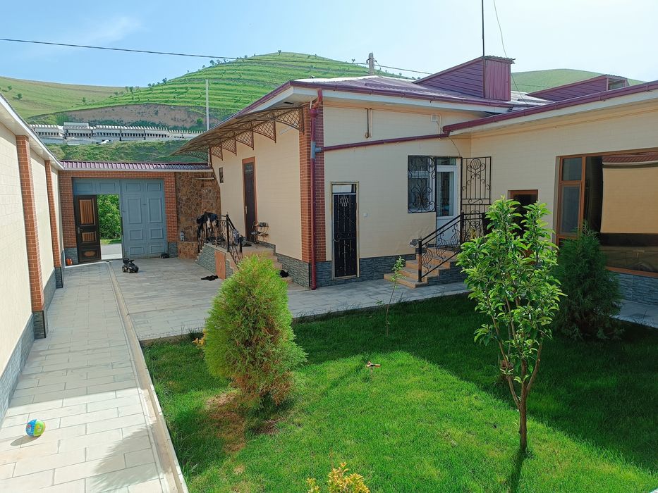 Продаю дом в предгорьях Газалкента