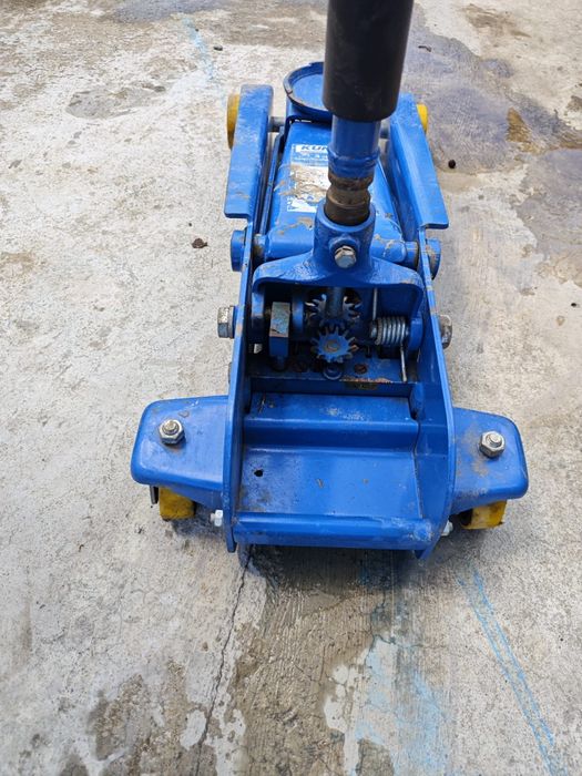 Cric hidraulic tip crocodil KUNZER de 3 tone
