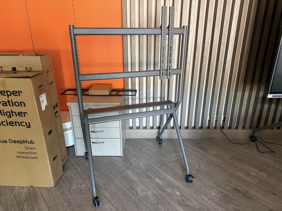 Интерактивная панель Dahua диагональ 75
