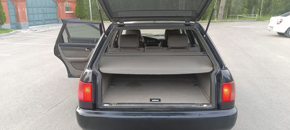 Продам audi s6 2.2 turbo универсал quattro