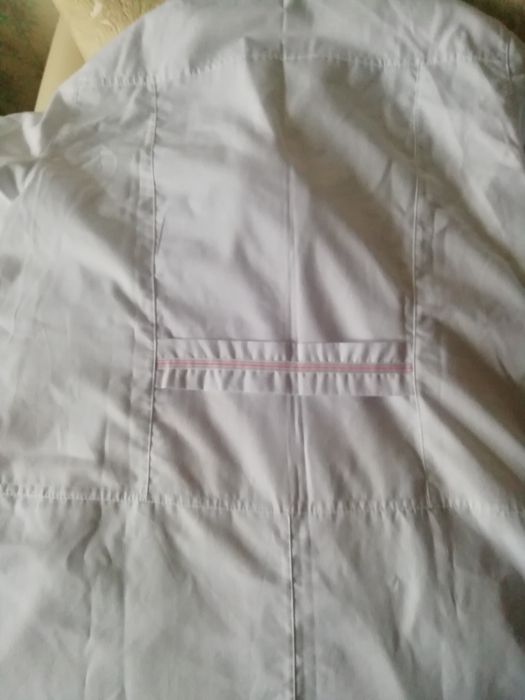 Продам медицинский халат 54- 56 размер. размера.