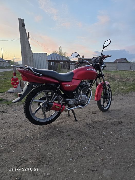 Продам хонда 125