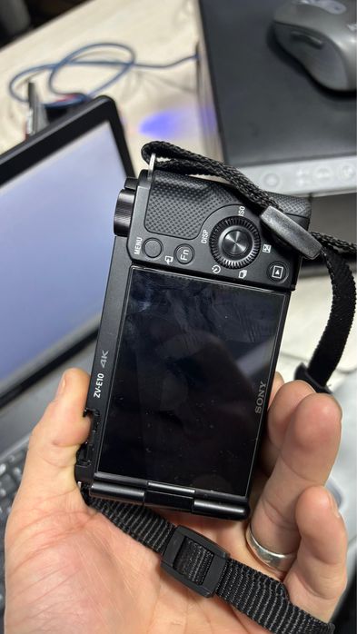 Sony ZV-E10 KIT 16-50mm