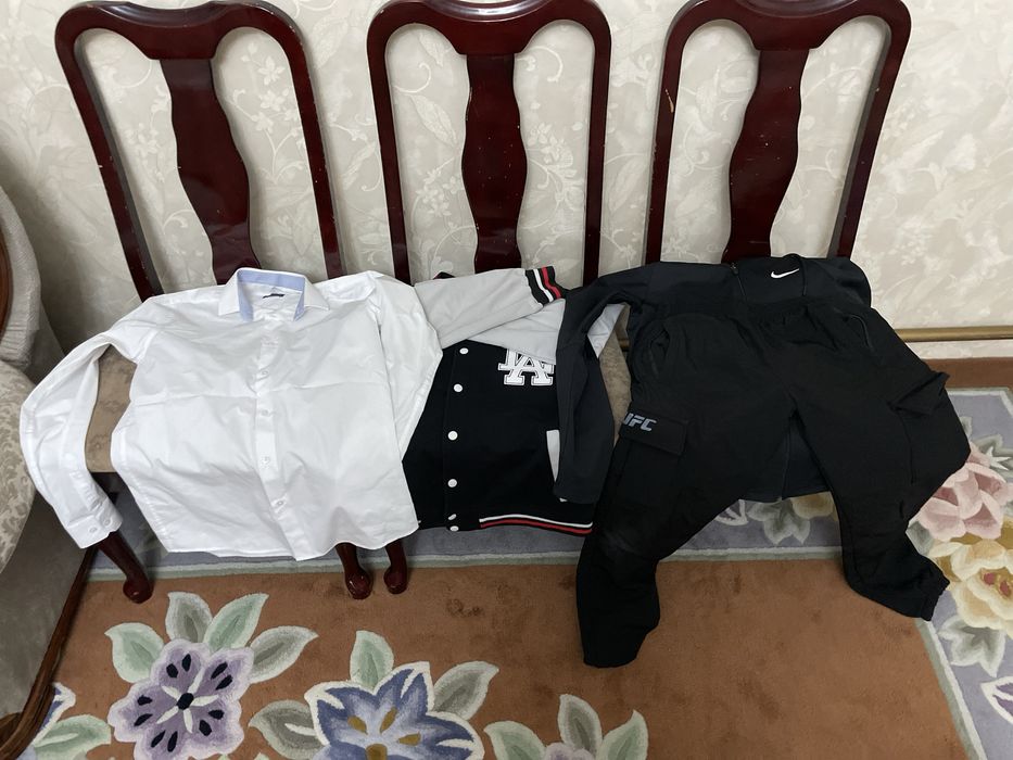 Вещи б/у в хорошем состоянии.