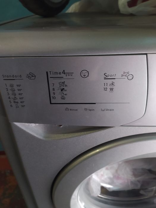 Стиральная Машина Indesit 30000 тыс