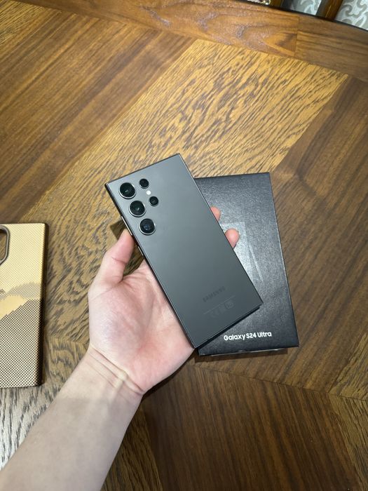 Samsung S24 ultra 256 gb