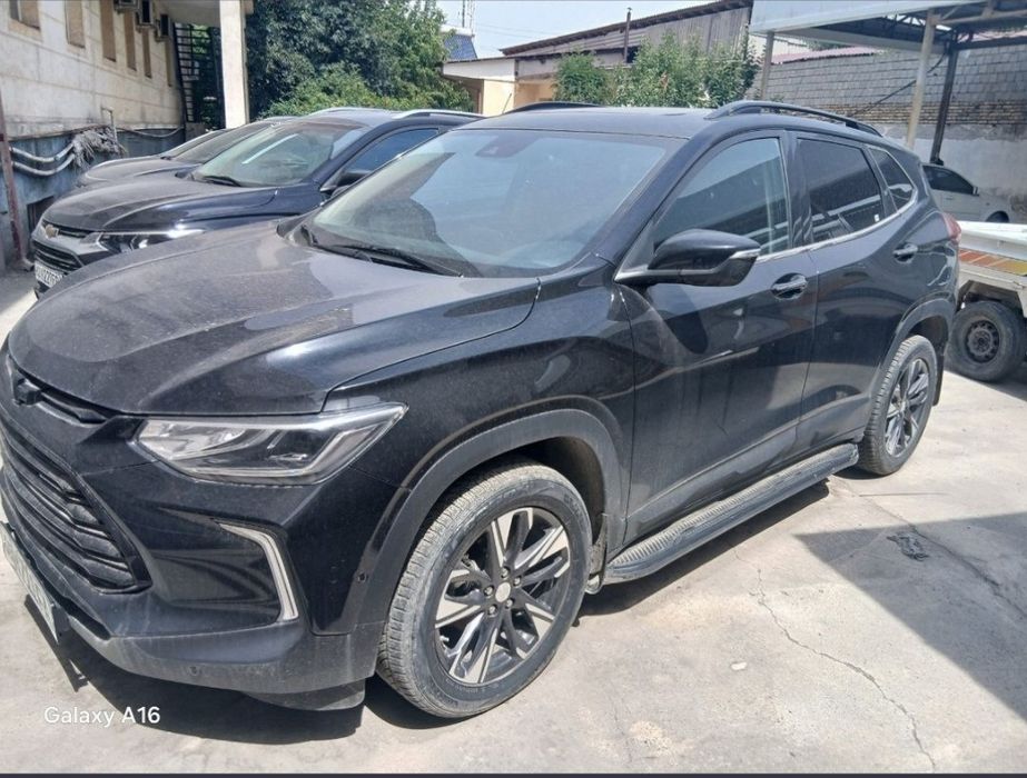 Tracker 2 Premier, 2023, Пробег 42300