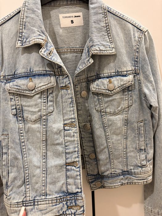 Късо дънково яке