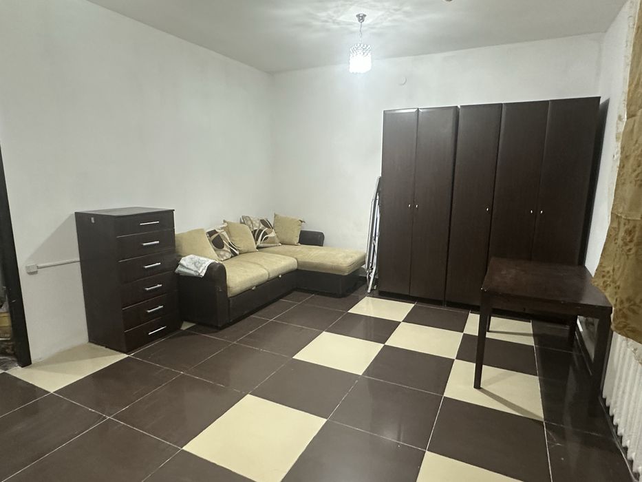 Сдам  комнату с отдельным входом