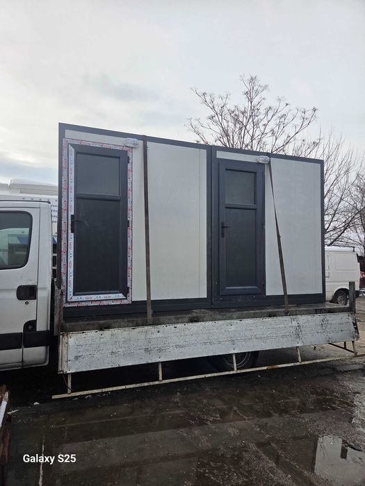 Мобилна тоалетна и баня