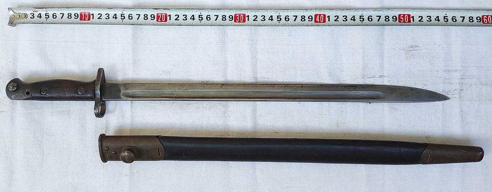 Продавам британски щик М1097 Chapman